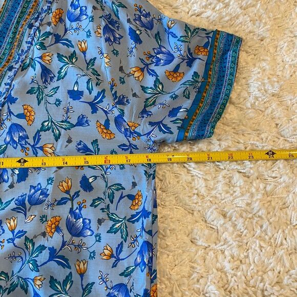 Women's Button Down Floral Dress. Blue. Small. Lightweight. Comfy. ResortWear. - Picture 13 of 15